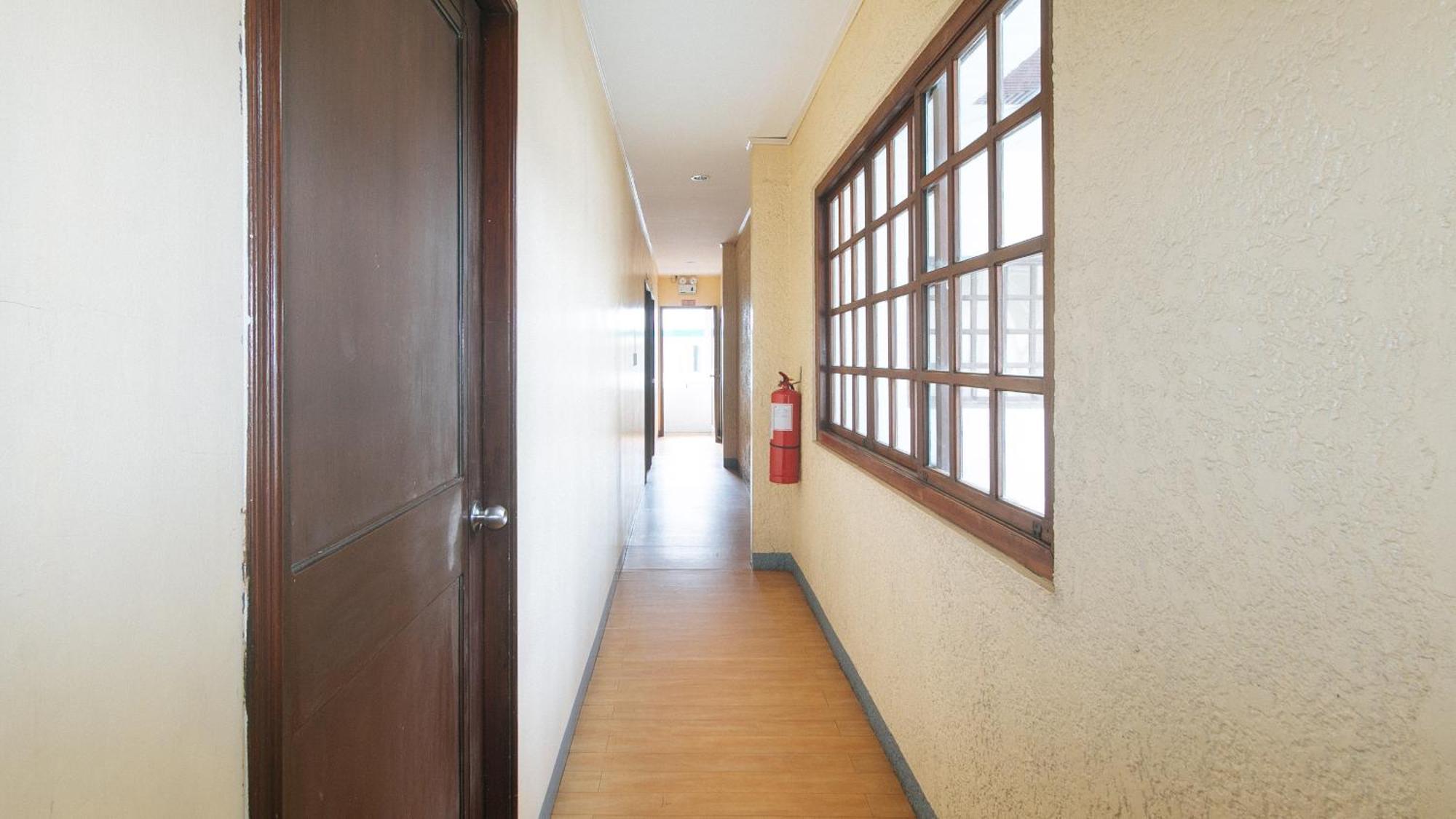 Bliss Hotel Dau Mabalacat Bagian luar foto